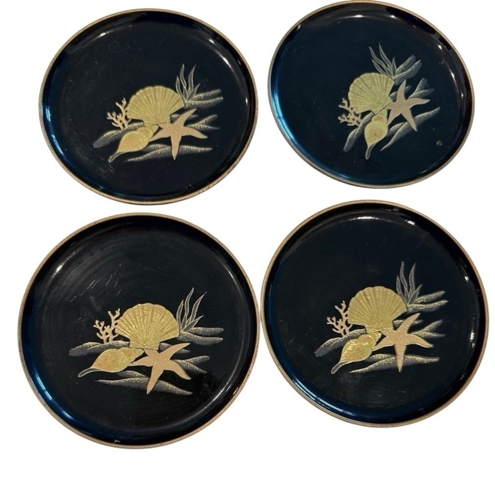 OTAGIRI Japan lacquerware coasters and case Gold Sea Shells set of 4 vintage